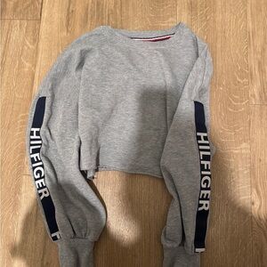 Tommy Hilfiger Heather Gray Sweatshirt